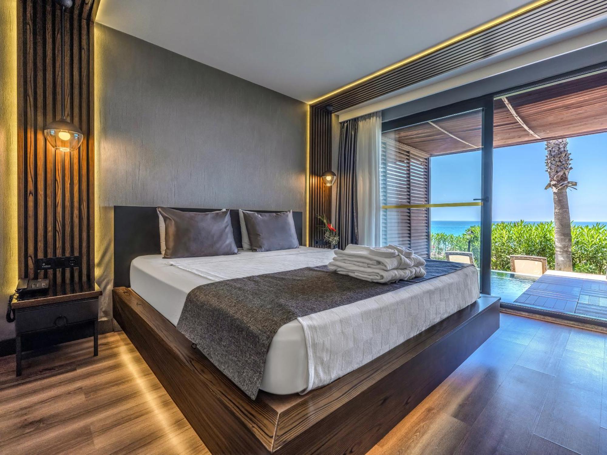 Adora Calma Beach Hotel Adults Only Kızılot Esterno foto